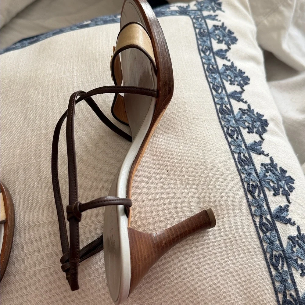 CHANEL Beige and Brown strappy sling back heel  size 38 size 7 US GOOD CONDITION - Picture 9 of 17